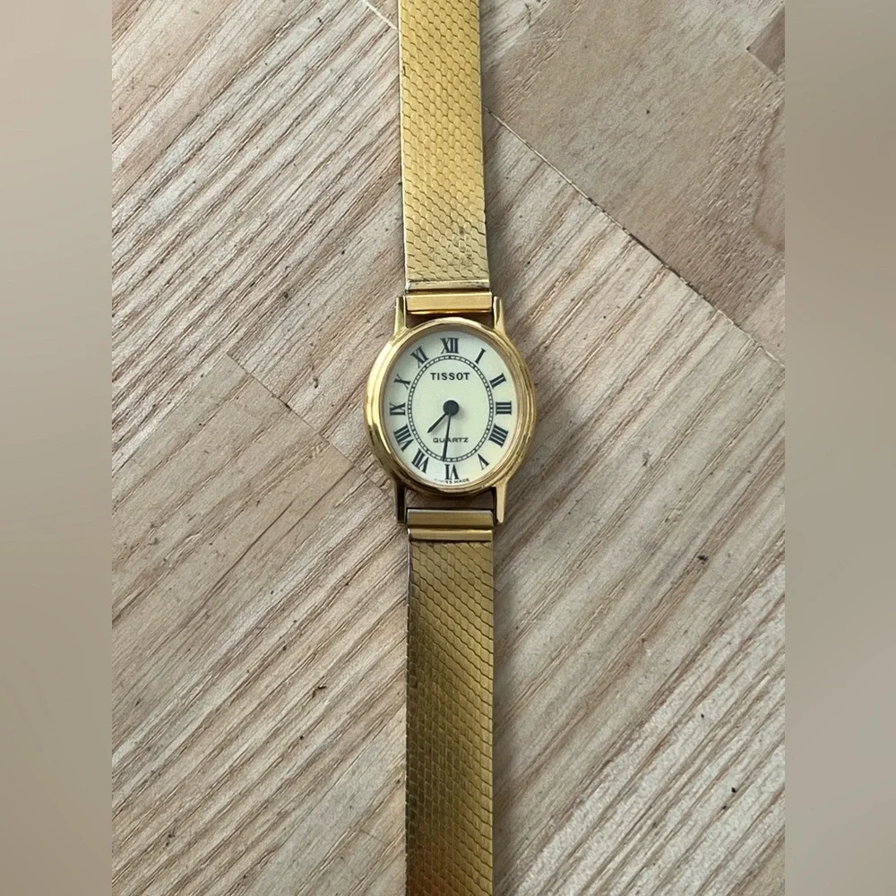 Tissot Gold Plated Super Rare Luxury Vintage Ladies Watch Gold Bracelet